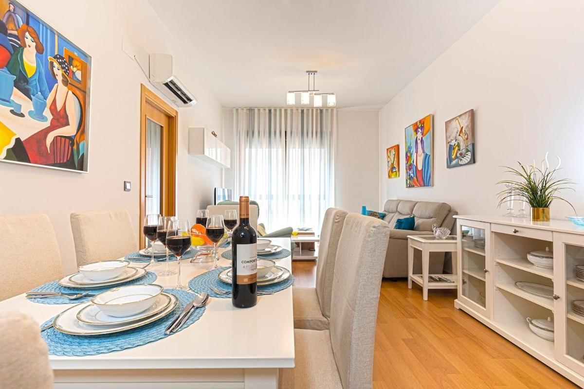 Appartement -malagasunapts- Huge & * Pool* Freepark* Málaga